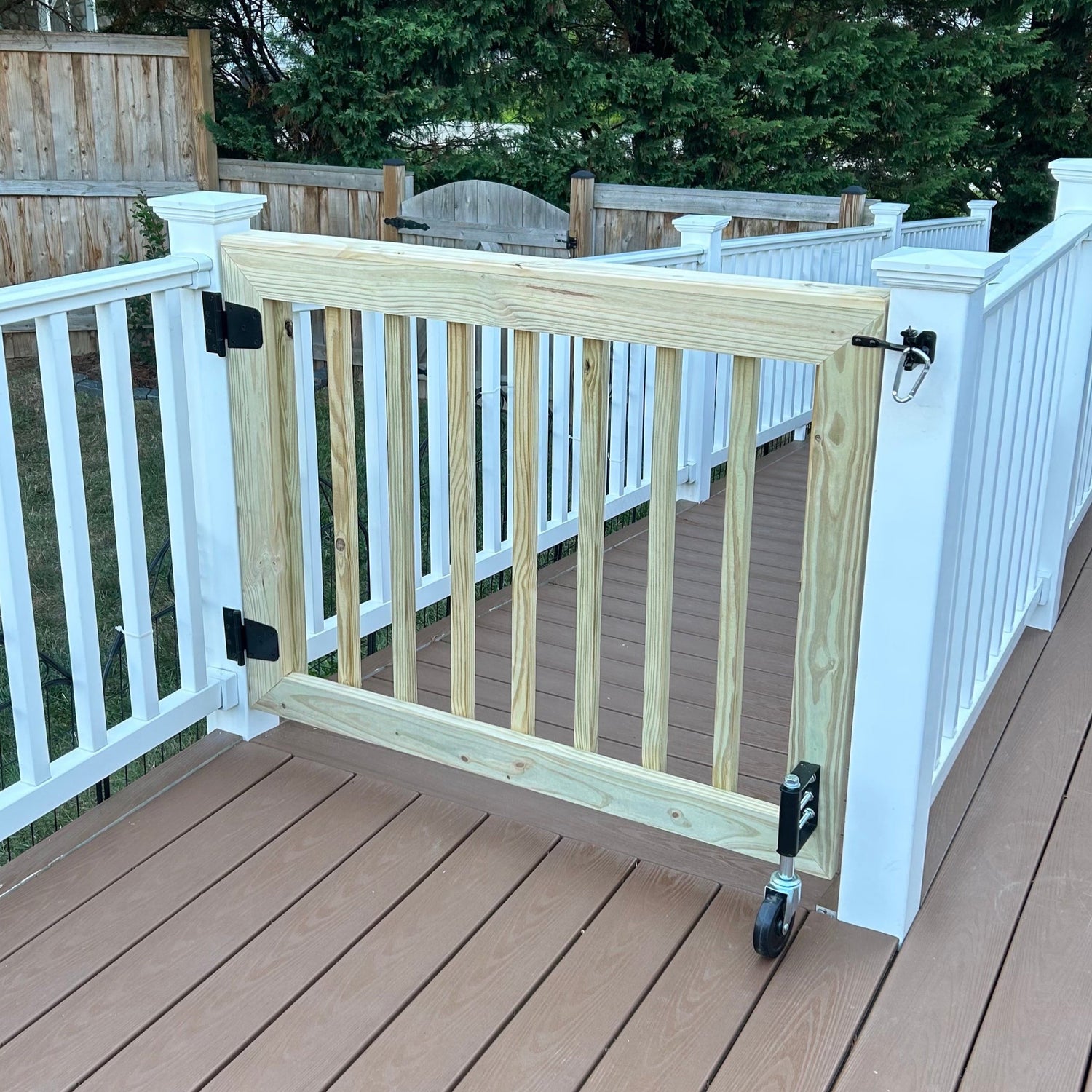 Wooden Deck Gate with Balusters